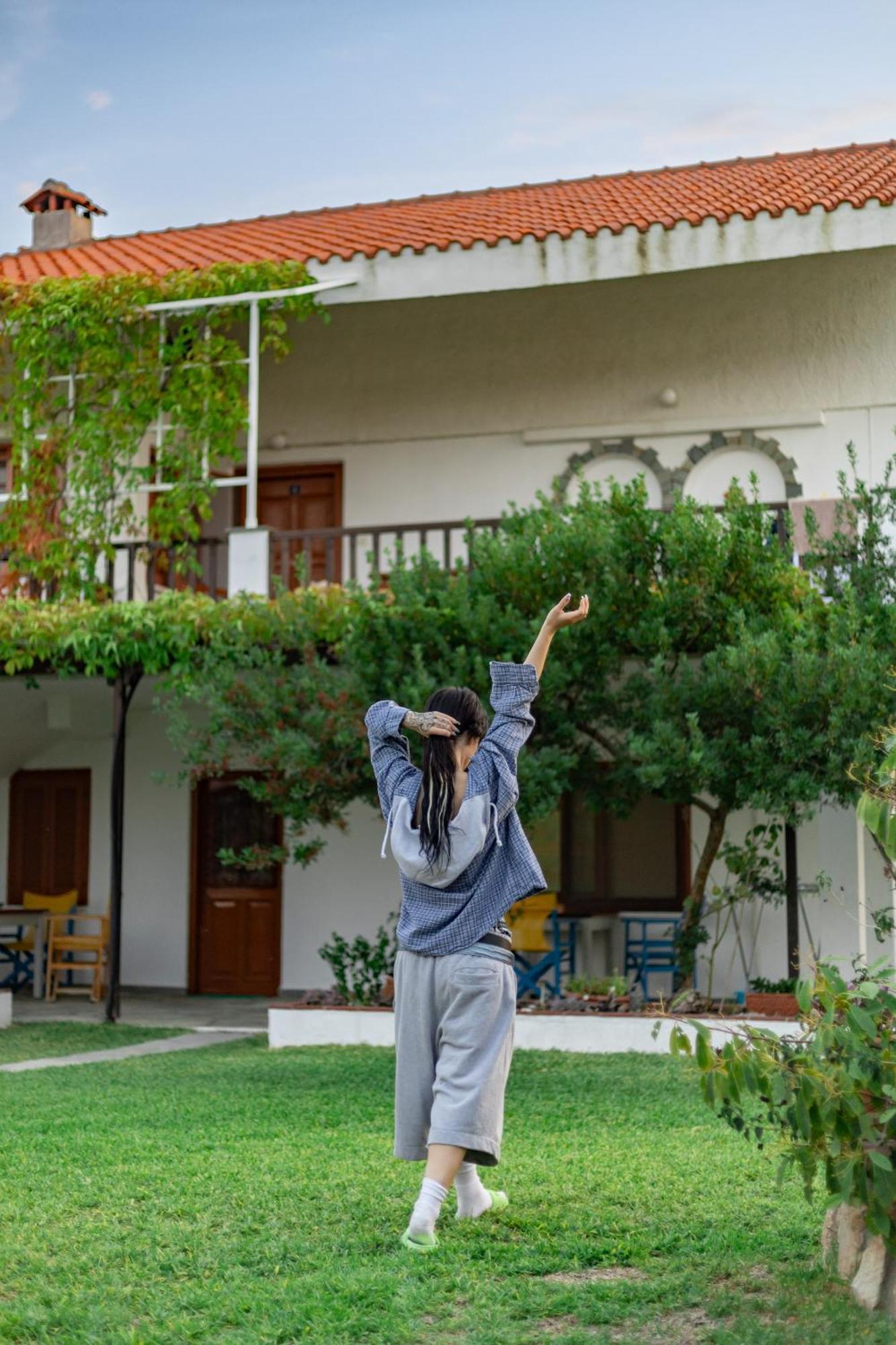 Lila Apartments วูร์วูรู ภายนอก รูปภาพ